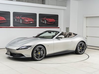 2025 Ferrari ROMA SPIDER — фото 9