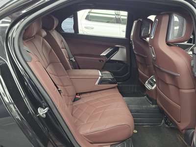 2024 BMW 7 SERIES — миниатюра 17