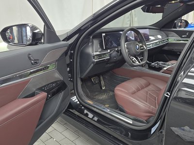 2024 BMW 7 SERIES — миниатюра 13