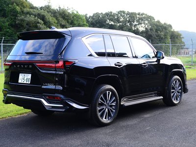 LEXUS LX - 7