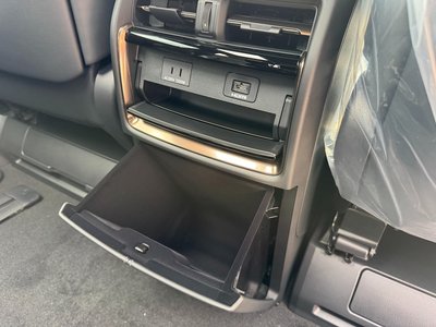 2026 Toyota ALPHARD — миниатюра 53