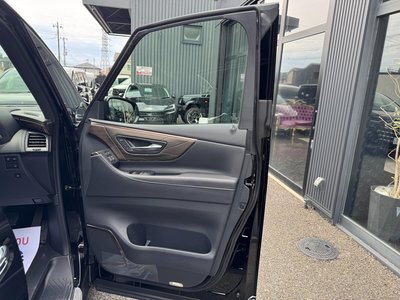 2026 Toyota ALPHARD — миниатюра 29