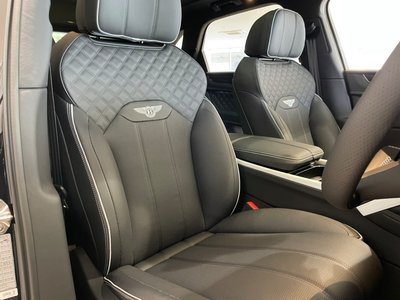 2026 Bentley BENTAYGA — миниатюра 11