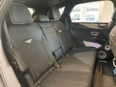 2026 Bentley BENTAYGA — миниатюра 17