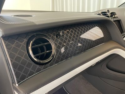 2026 Bentley BENTAYGA — миниатюра 21
