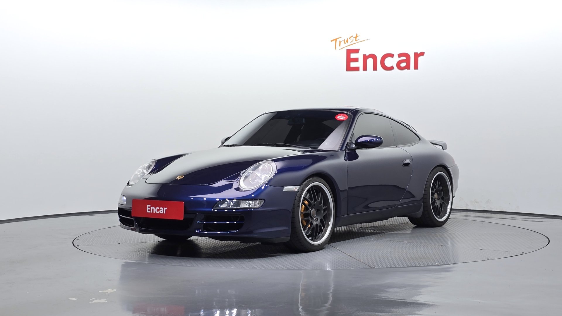 PORSCHE 911 - View 1