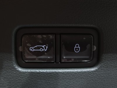 2025 Genesis GV80 thumbnail 20