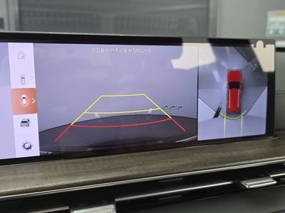 2025 Genesis GV80 thumbnail 15