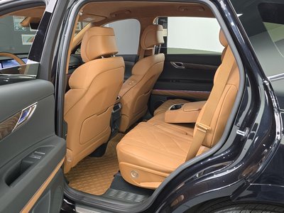 2025 Genesis GV80 thumbnail 11