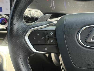 صورة 3 لـ 2023 Lexus NX