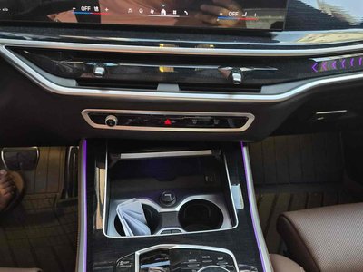 صورة 8 لـ 2023 BMW X5