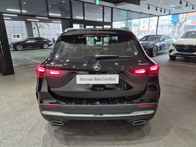 MERCEDES-BENZ GLA - 3