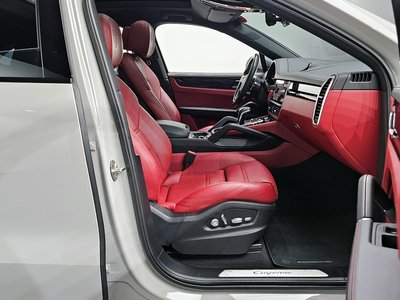 PORSCHE CAYENNE - 10