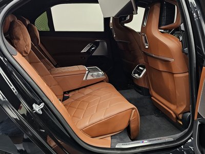 2025 BMW 7 SERIES — миниатюра 11