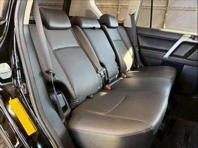 TOYOTA LAND CRUISER PRADO - 6