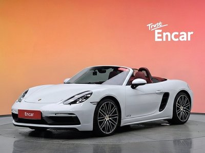 صورة 1 لـ 2018 Porsche 718