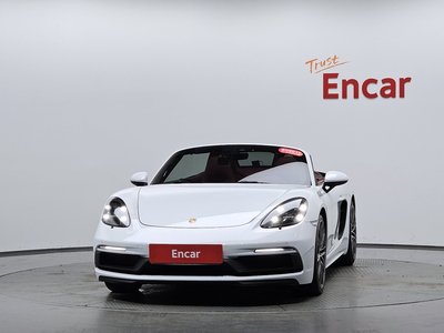صورة 2 لـ 2018 Porsche 718