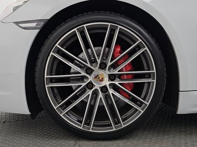 صورة 6 لـ 2018 Porsche 718