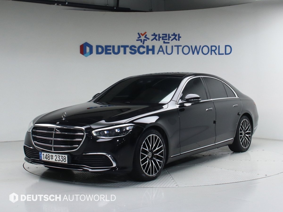 MERCEDES-BENZ S-CLASS - View 1