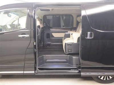 2020 Toyota GRAND ACE — фото 24