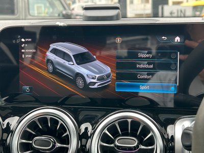 صورة مصغرة 27 لـ 2023 Mercedes-BENZ GLB AMG