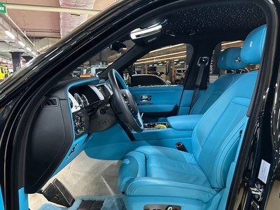 ROLLS-ROYCE CULLINAN - 9