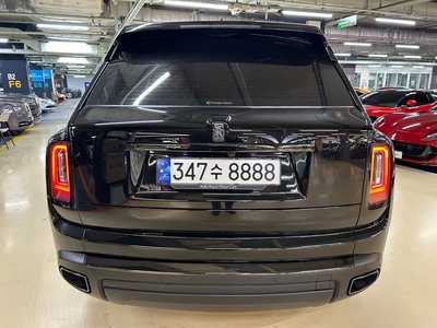 ROLLS-ROYCE CULLINAN - 6