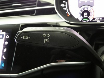 AUDI A8 2023 thumbnail 25