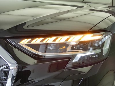 AUDI A8 2023 thumbnail 17