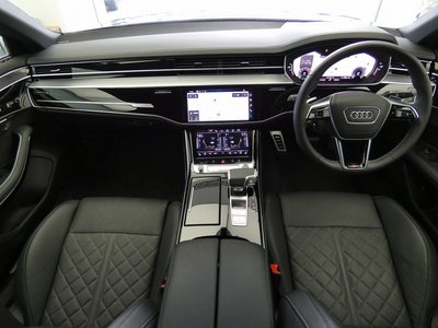 AUDI A8 2023 thumbnail 21