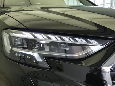 AUDI A8 2023 thumbnail 15