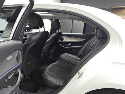 2016 Mercedes-BENZ E-CLASS 缩略图 12