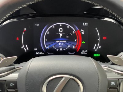 LEXUS NX - 10