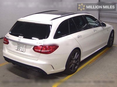 MERCEDES-BENZ C-CLASS AMG - 5