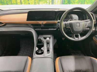 TOYOTA CROWN - 2