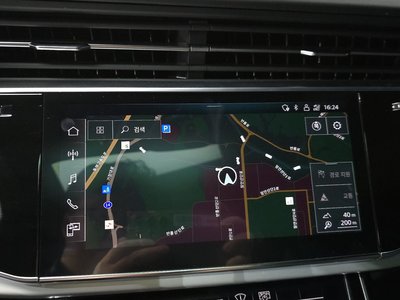 2023 AUDI Q8 — миниатюра 15