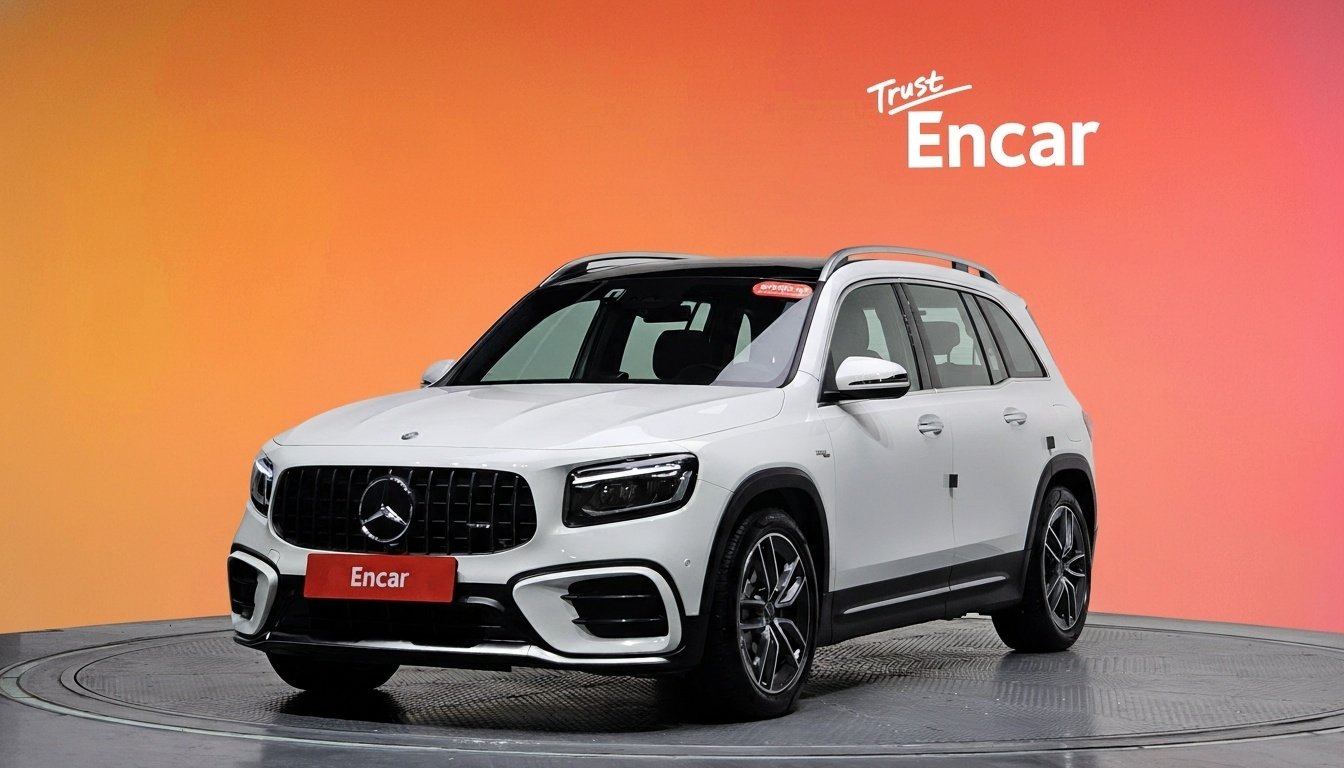 MERCEDES-BENZ GLB - View 1