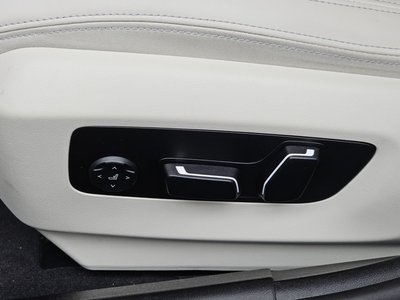 2024 BMW 5 SERIES thumbnail 31