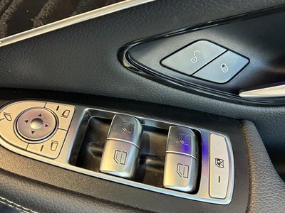 2021 Mercedes-BENZ GLC — миниатюра 19