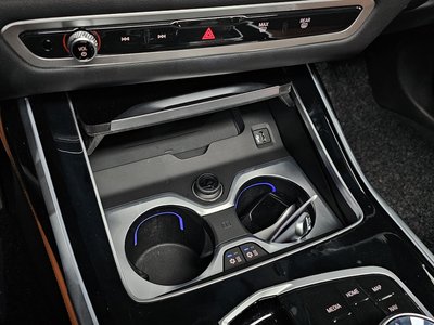 2023 BMW X7 缩略图 24