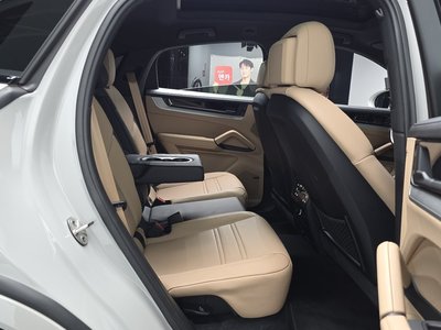 صورة مصغرة 18 لـ 2023 Porsche CAYENNE