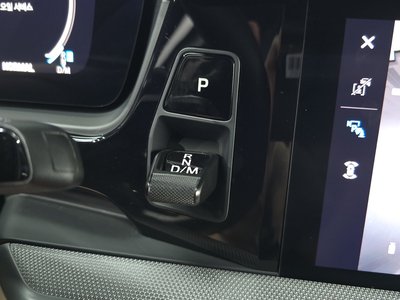 صورة مصغرة 12 لـ 2023 Porsche CAYENNE