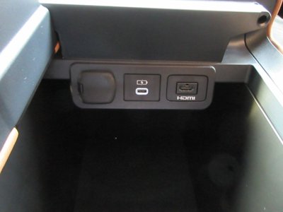 صورة مصغرة 11 لـ 2025 Toyota VELLFIRE