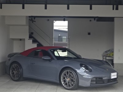 PORSCHE 911 CABRIOLET - 7