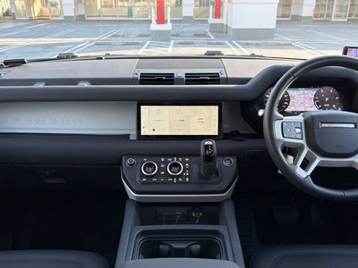 LAND ROVER DEFENDER 110 S D300 - 5