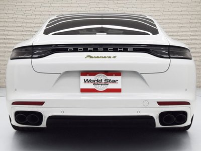 2022 Porsche PANAMERA 照片 4