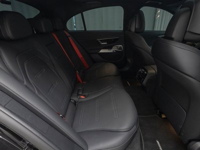 MERCEDES-BENZ E-CLASS - 10