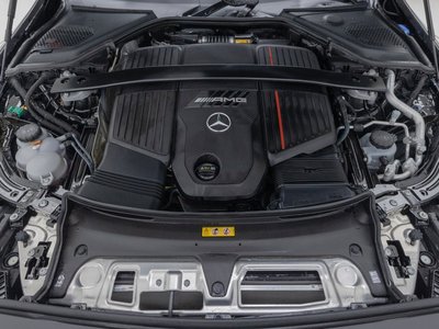 MERCEDES-BENZ E-CLASS - 7