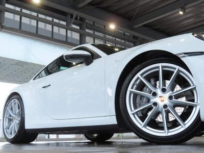 PORSCHE 911 - 5