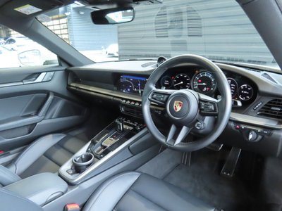 PORSCHE 911 - 9